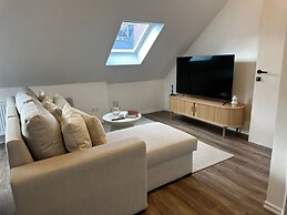 Cozy 1BR plus LR Apt Ghent Gravensteen
