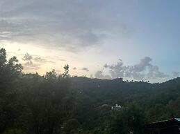 Orchard Hill Retreat