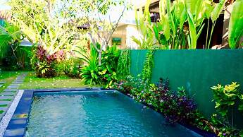 Kubu Green Nusa Dua