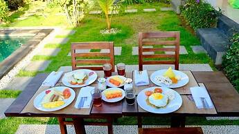 Kubu Green Nusa Dua