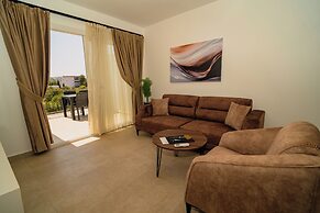 Crown Salamis Suites