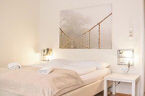 Cozy 1BR Apt Great for Long Stays