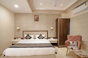 Omkar International Hotel