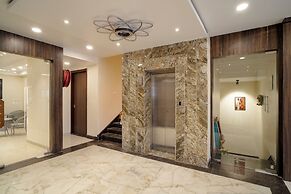 Omkar International Hotel