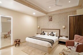 Omkar International Hotel