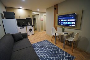 Moon Suites