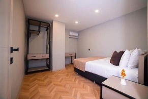 Moon Suites