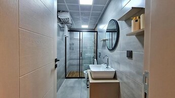 Moon Suites