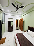 Hotel Shri Ji Nikunj Vrindavan