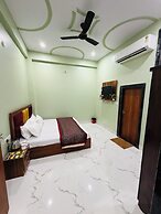 Hotel Shri Ji Nikunj Vrindavan