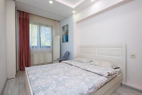 Apartment by Luxe Group XO444