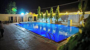 The Lala Hotel and Resort
