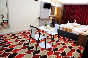 Tanha Park Hotel