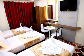 Tanha Park Hotel