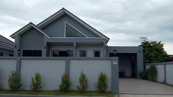 Holiday Home in Mae Sot
