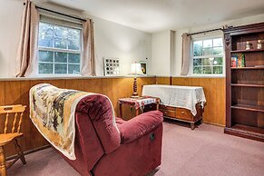 2 Mi to NYC Train: Wfh-friendly Greenwich Apt!