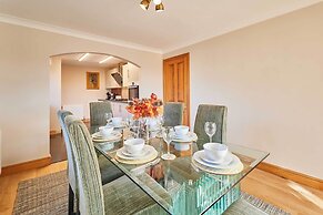 Host Stay Cherry Willows