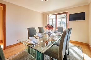 Host Stay Cherry Willows