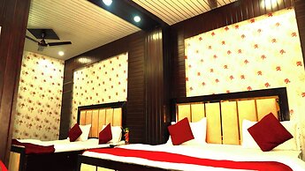 Hotel Ambassador Grand