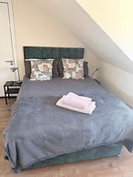 Apartment 6- 216 High Street
