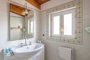 Marinella Mia House