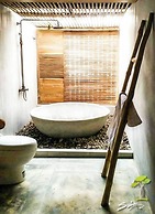 Sairu Hill Resort
