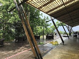 Sairu Hill Resort