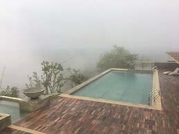 Sairu Hill Resort