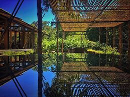 Sairu Hill Resort