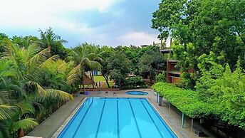 Chuti Aronnobash Resort