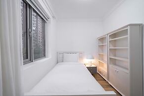 Tyms Elegant 4BR 2BA APT Changning