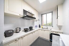Tyms Elegant 4BR 2BA APT Changning