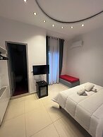 Golden Flower Hotel