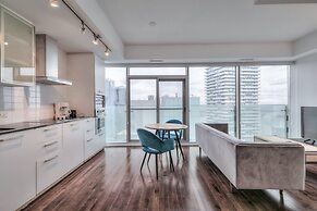 Harbour Suites & Towers Union Toronto