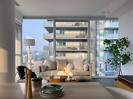 Harbour Suites & Towers Union Toronto