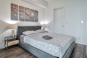Harbour Suites & Towers Union Toronto