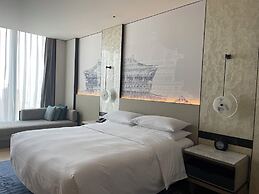 Harbour Suites & Towers Union Toronto