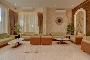 Hotel Warma Palace