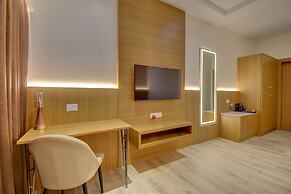 Hotel Warma Palace
