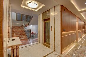 Hotel Warma Palace