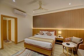 Hotel Warma Palace