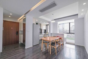 Tyms Luxury 3BR 2BA APT Riverside