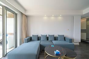 Tyms Luxury 3BR 2BA APT Riverside