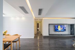 Tyms Luxury 3BR 2BA APT Garden