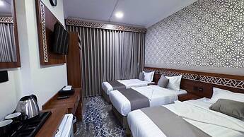 Golden Baron Hotel