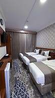 Golden Baron Hotel