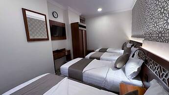 Golden Baron Hotel