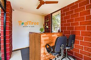 YogiTree Beach Resort & Cafe