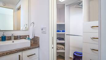 Breathtaking 2 Bedroom Condominium