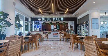 Amazing 2 Bedroom Beach Front Condominium at Encantame E1102